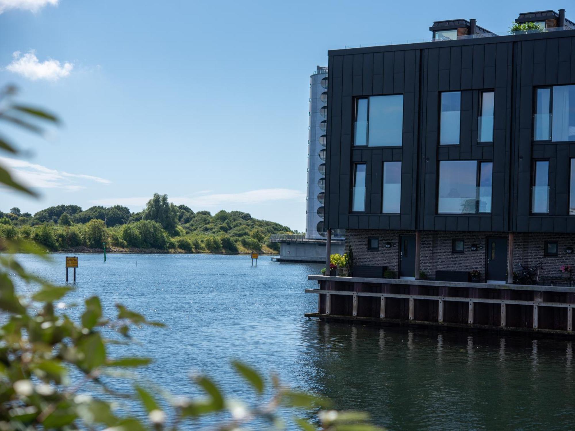 Sanders Pier - Fantastic 3-Bedroom Townhouse With Balcony Terrace Copenhagen Exterior photo