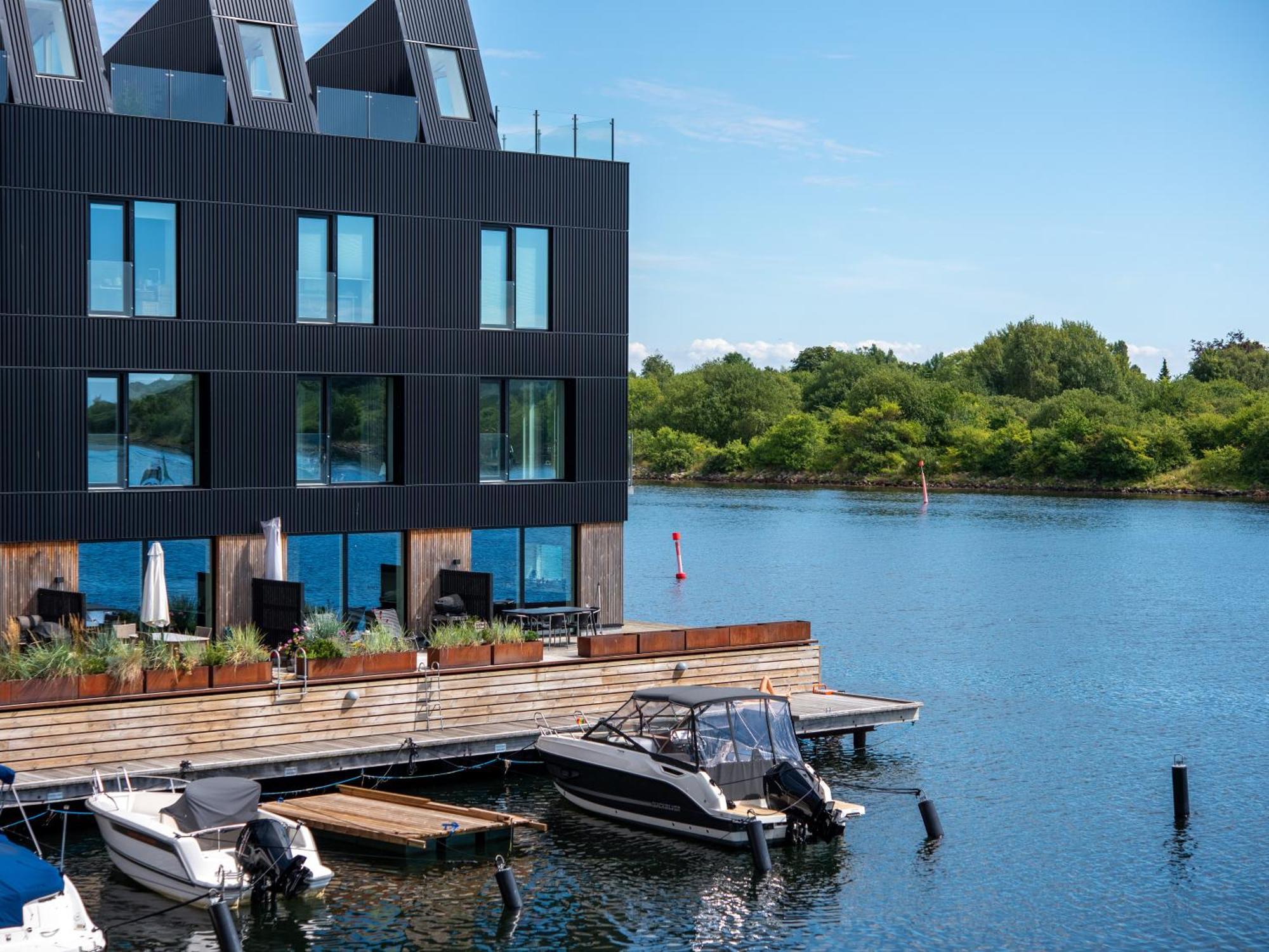 Sanders Pier - Fantastic 3-Bedroom Townhouse With Balcony Terrace Copenhagen Exterior photo